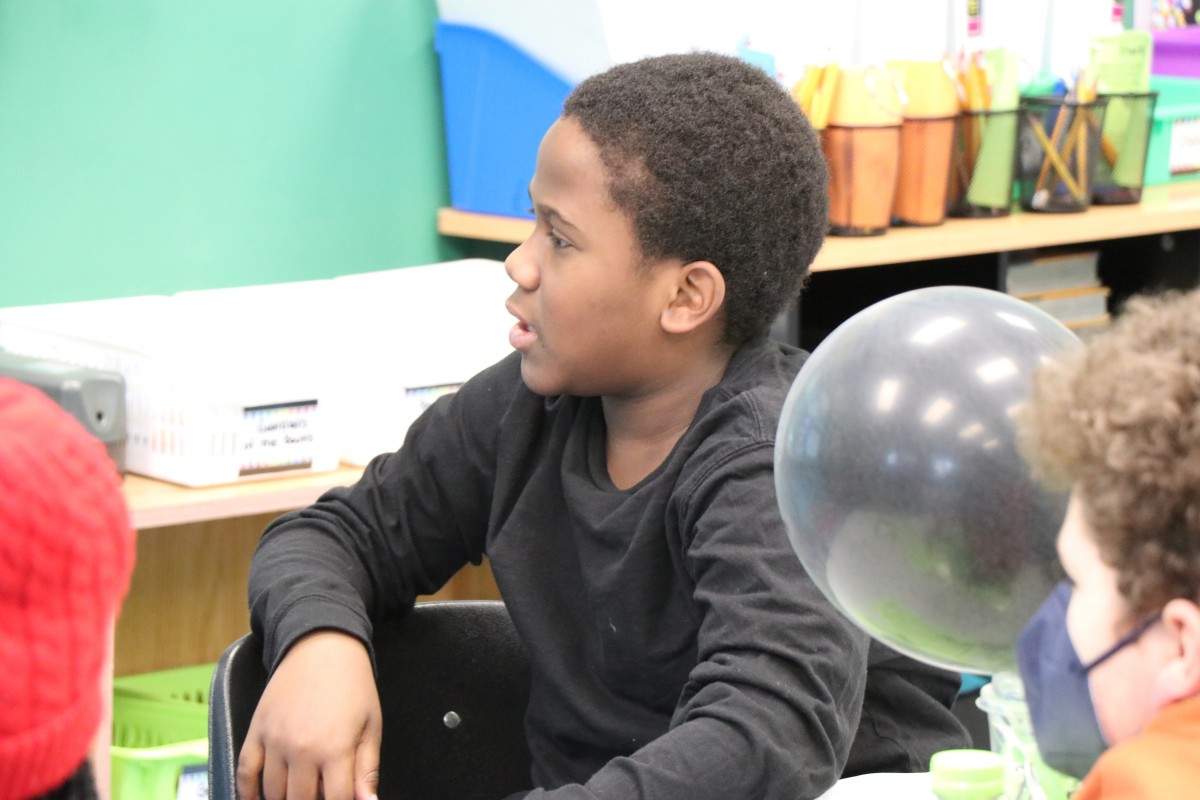 Vails Gate STEAM Academy Hosts "Book Tasting" at Starbucks Themed Café